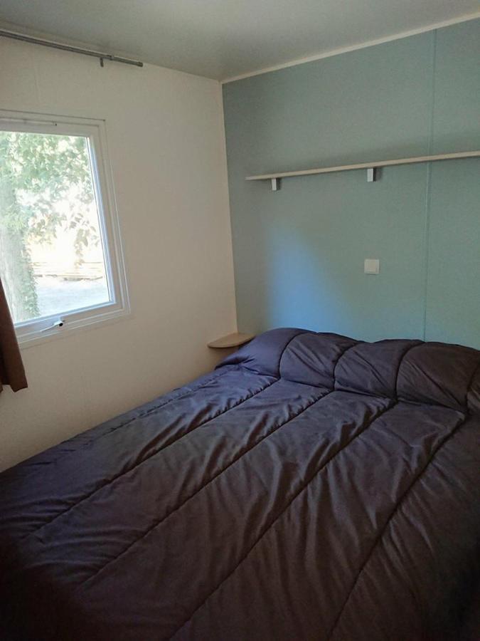 Camping Du Lion Bourg-Saint-Andeol Bagian luar foto